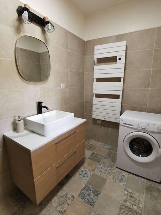 Appartement 2 Ou 4 Personnes. Venaco Венако Екстериор снимка